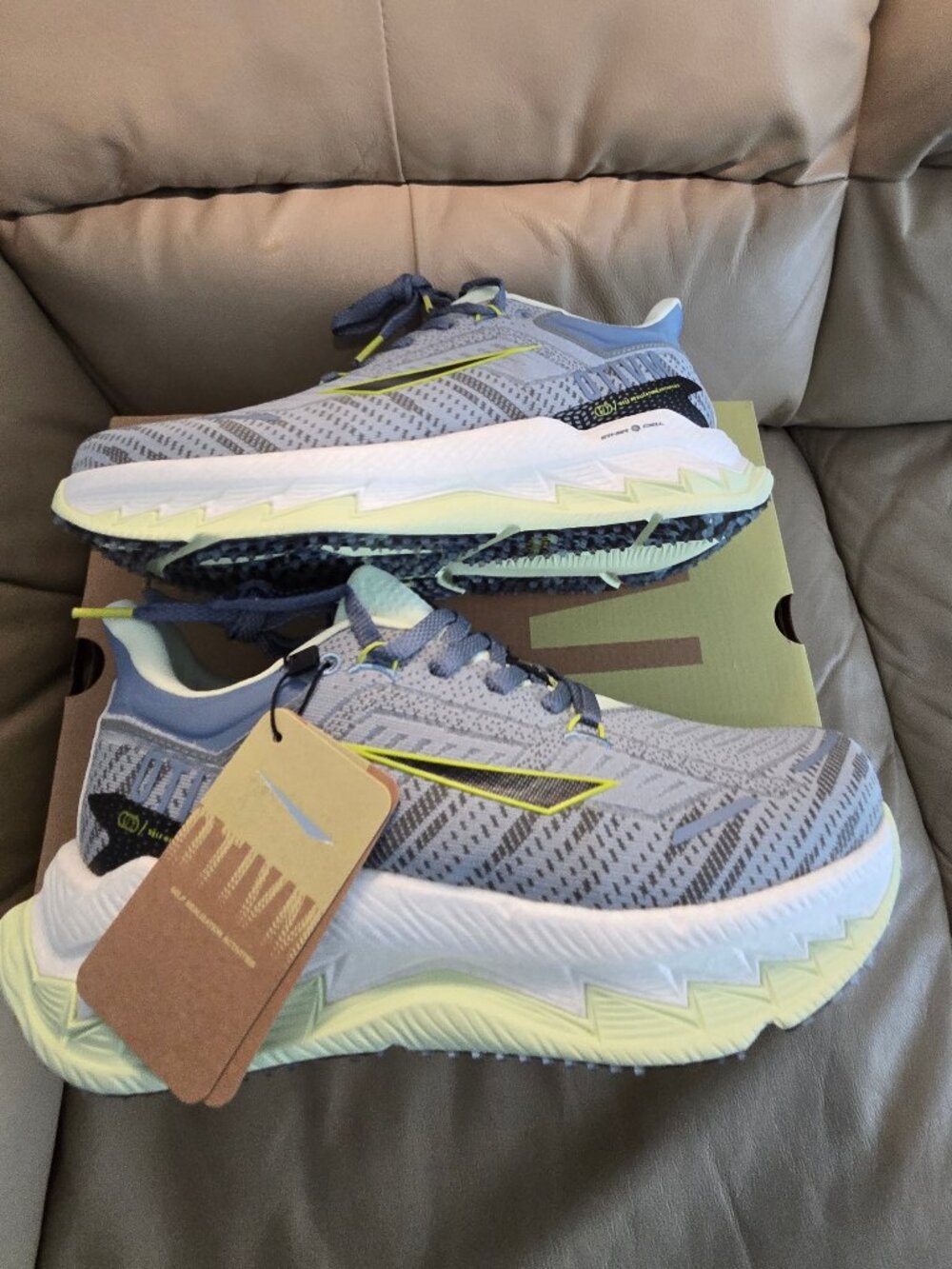 OTIVM Overdrive Running Sneaker Grey/Lime/Blue Men's Size 9 BNWB